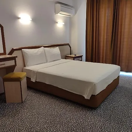 Sirin Hotel *