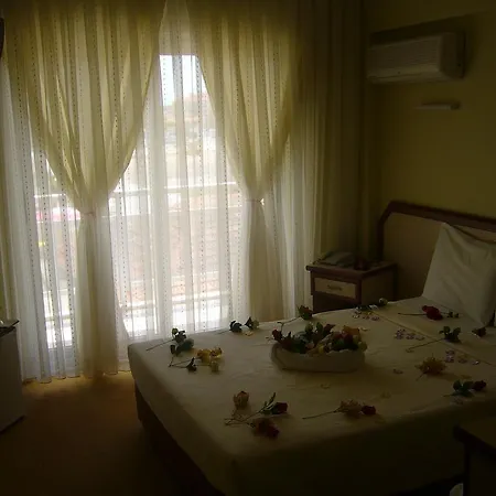 Sirin Hotel Çeşme