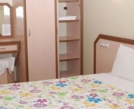 私日恩别墅酒店 Çeşme