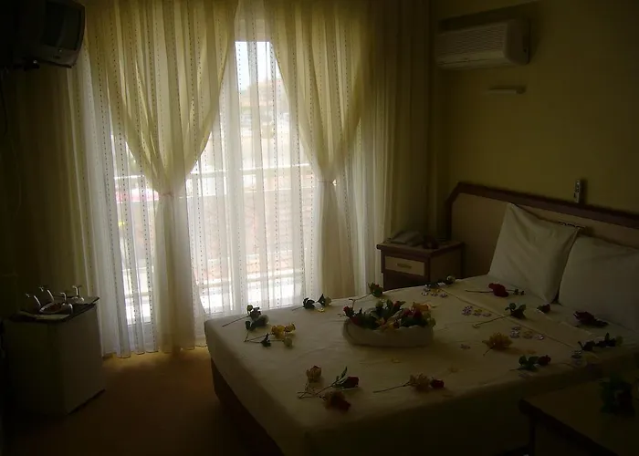 Sirin Hotell Çeşme